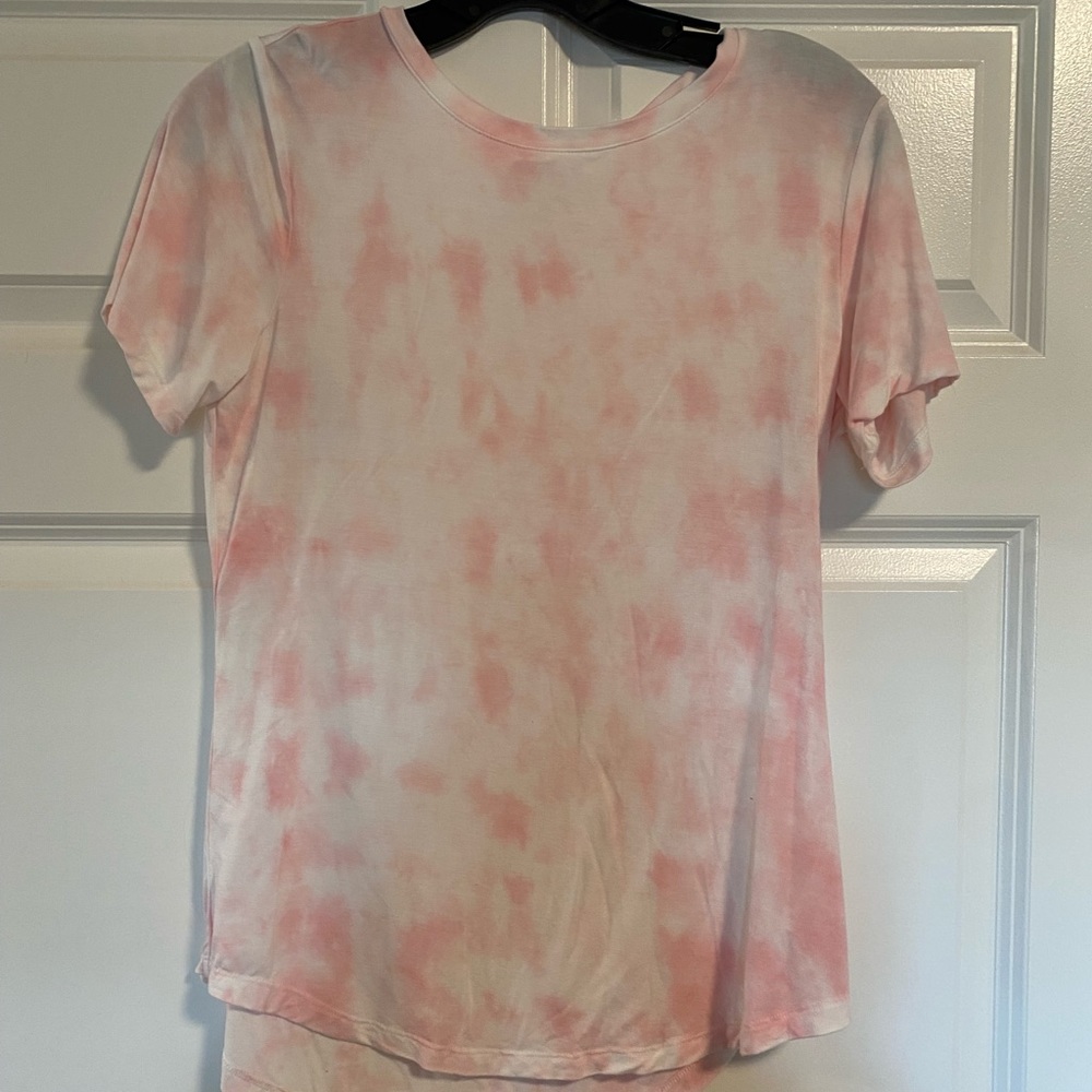 Old navy shirt